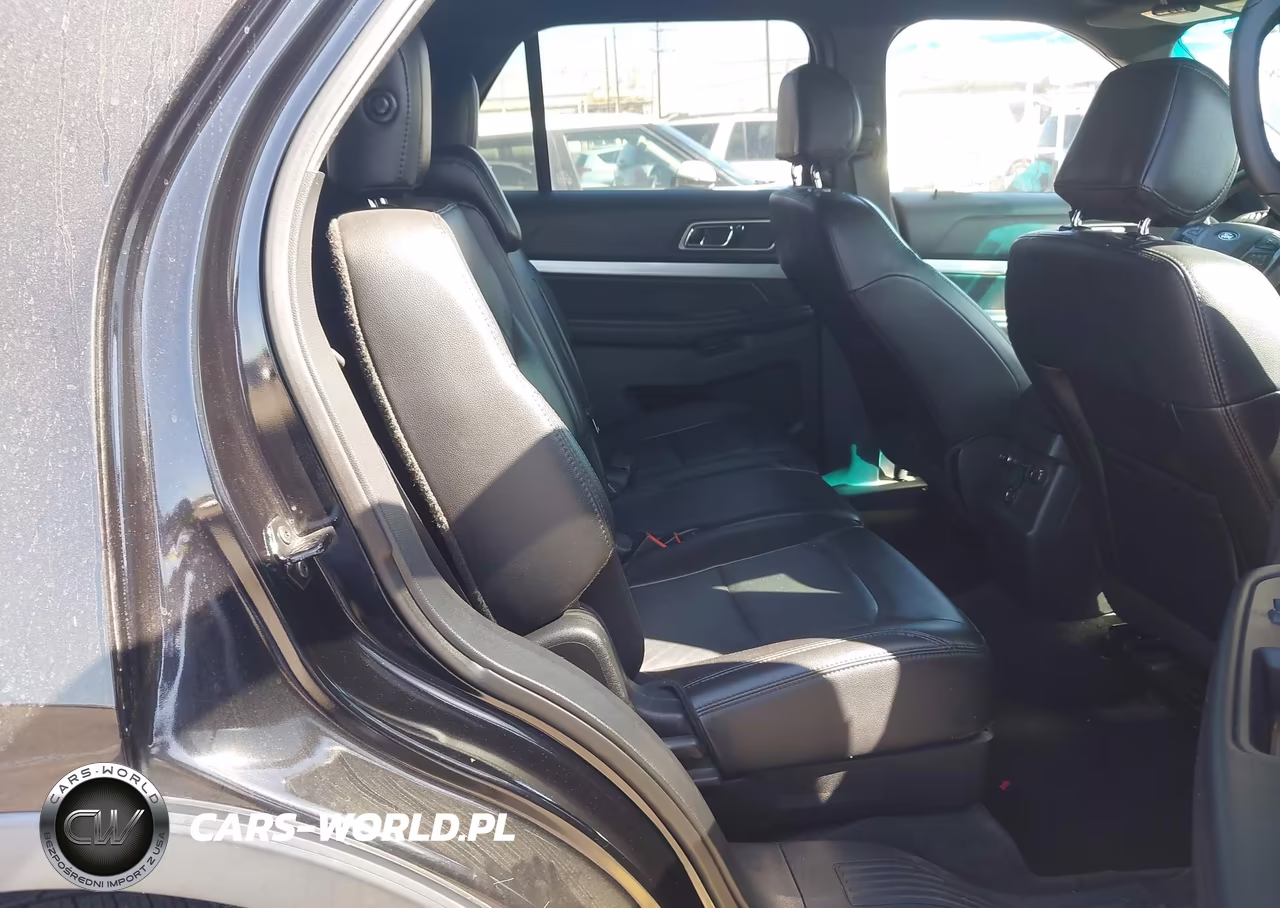 2017 Ford Explorer Xlt VIN:1FM5K7D81HGB21921 - 8