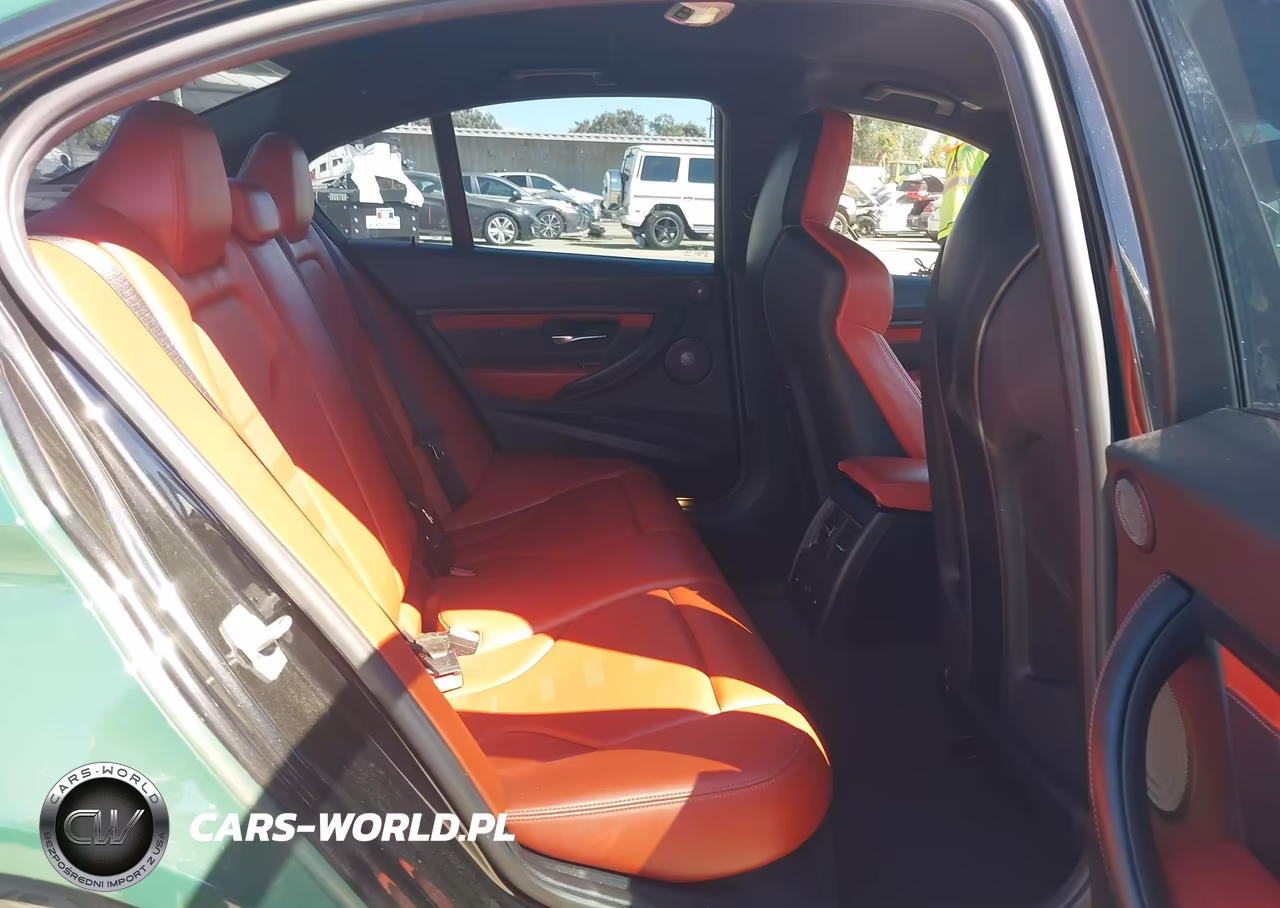 2018 BMW M3 Cs VIN:WBS8M9C5XJ5J78949 - 8