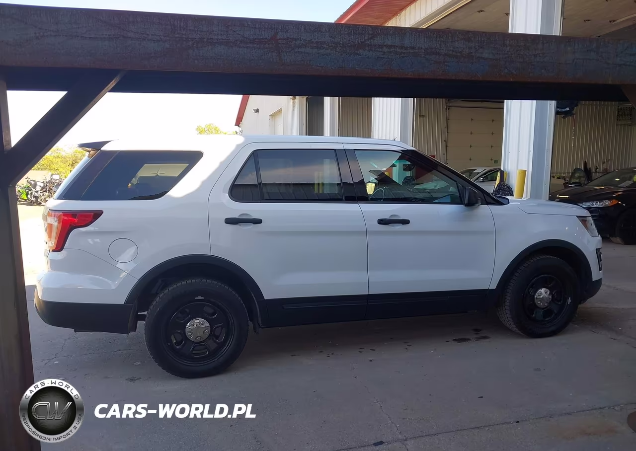 2017 Ford Utility Police Interceptor VIN:1FM5K8AR8HGB72450 - 14