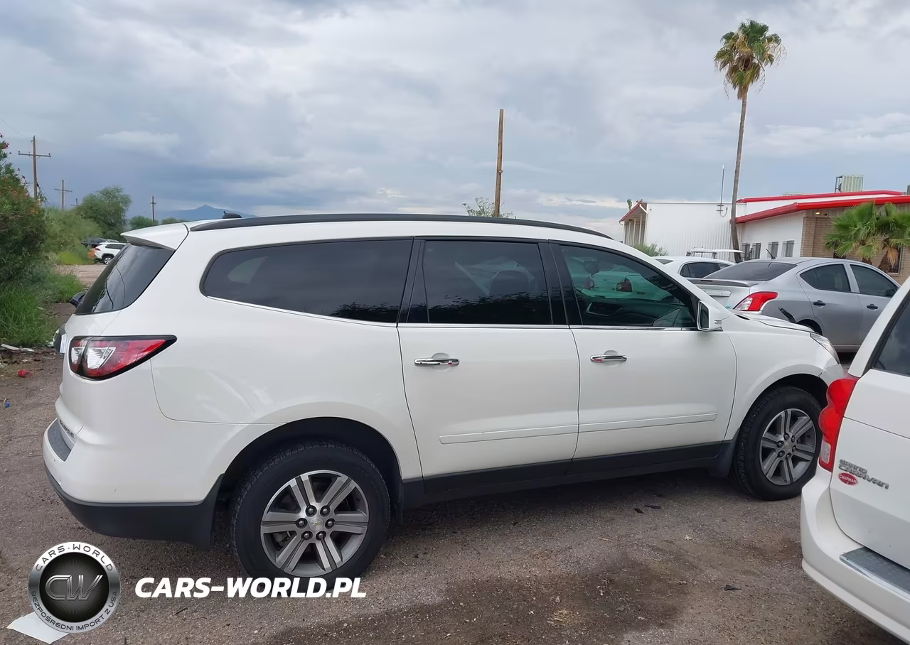 2015 Chevrolet Traverse 1Lt VIN:1GNKRGKD6FJ170817 - 14