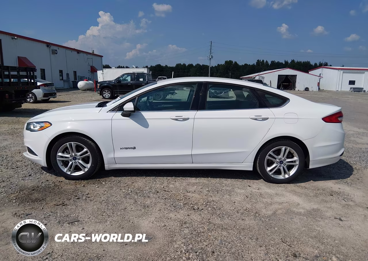 2018 Ford Fusion Hybrid S VIN:3FA6P0UU0JR261641 - 14