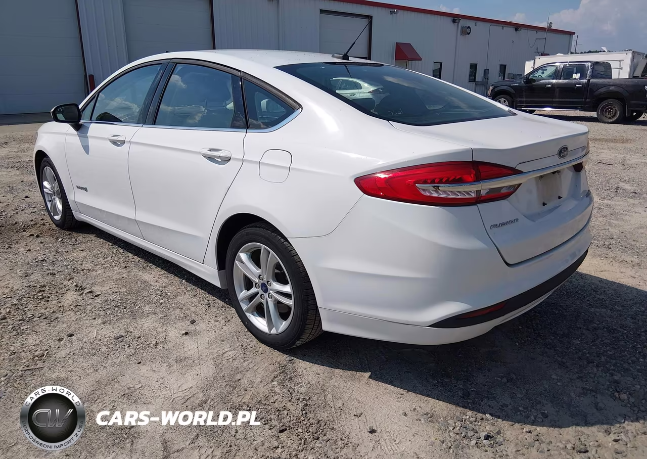 2018 Ford Fusion Hybrid S VIN:3FA6P0UU0JR261641 - 3