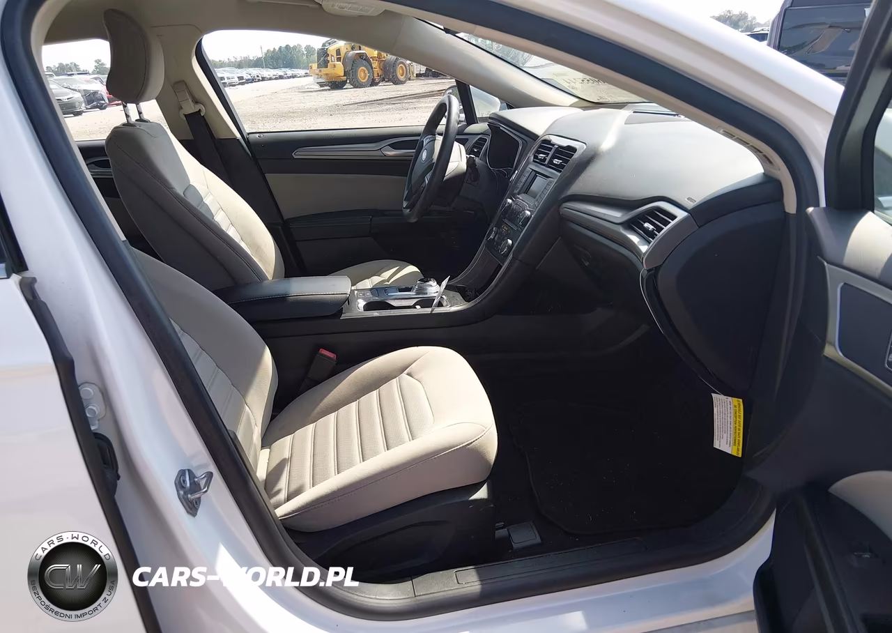 2018 Ford Fusion Hybrid S VIN:3FA6P0UU0JR261641 - 5