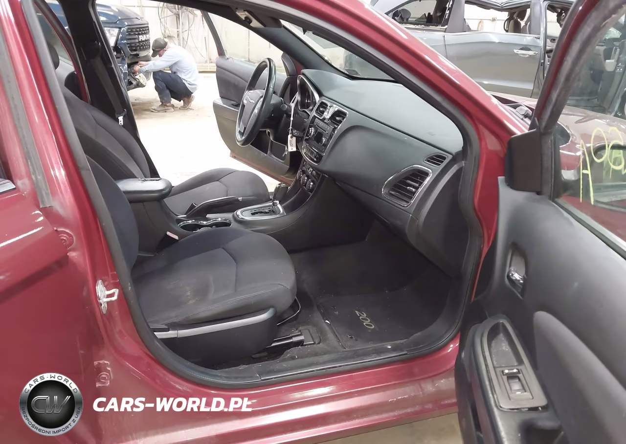 2013 Chrysler 200 Touring VIN:1C3CCBBB7DN729463 - 5