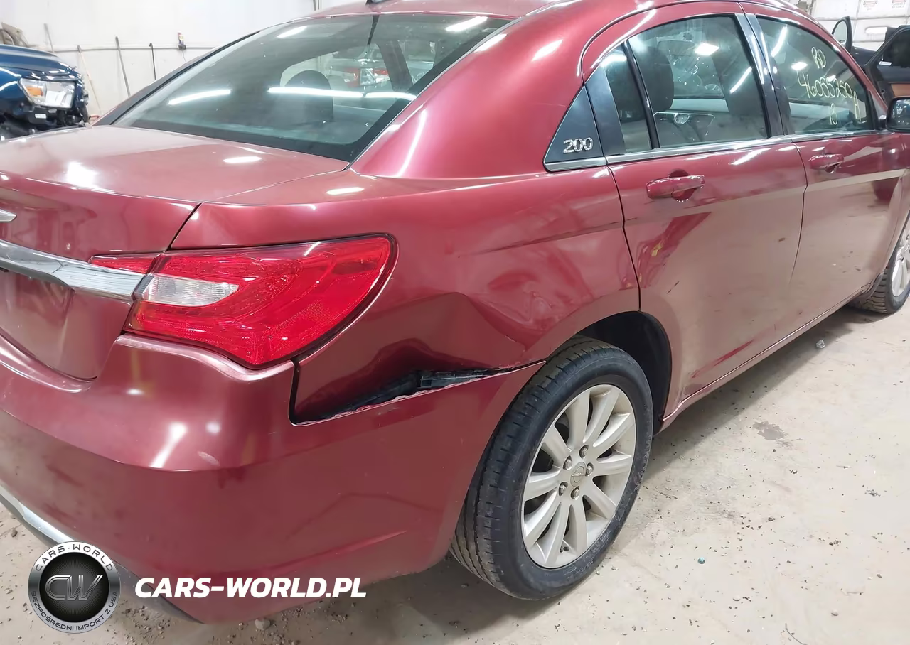2013 Chrysler 200 Touring VIN:1C3CCBBB7DN729463 - 6