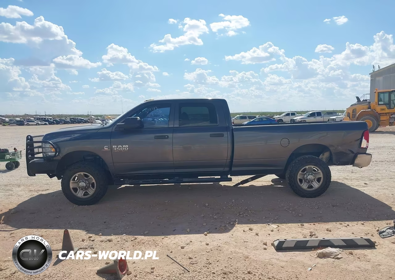 2015 Ram 3500 Tradesman VIN:3C63R3GL8FG555942 - 14