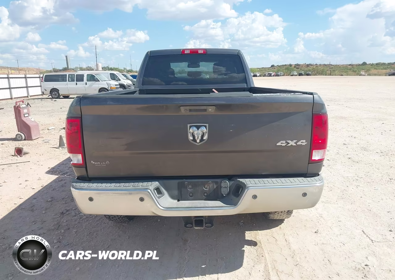 2015 Ram 3500 Tradesman VIN:3C63R3GL8FG555942 - 15