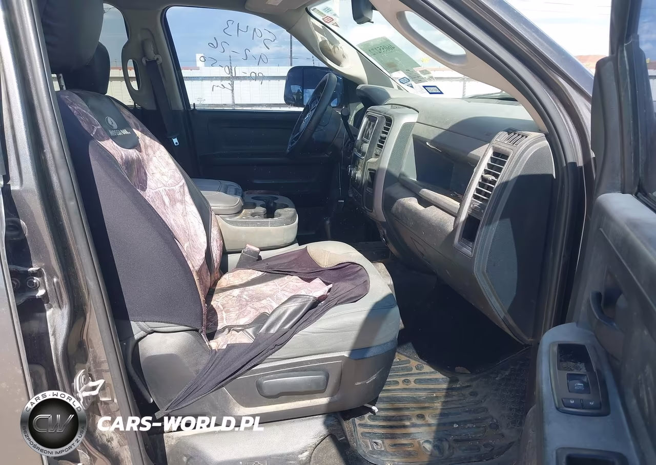 2015 Ram 3500 Tradesman VIN:3C63R3GL8FG555942 - 7