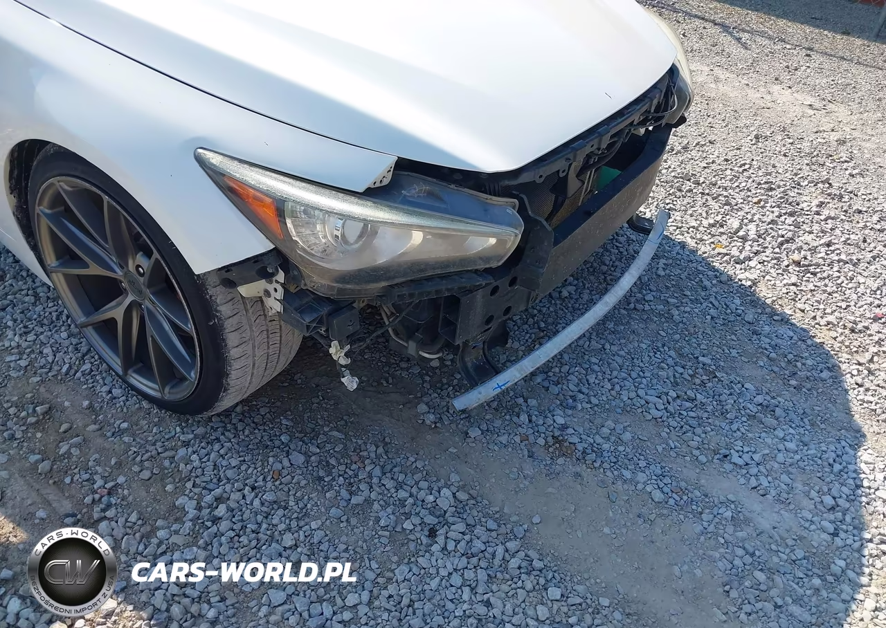 2015 Infiniti Q50 VIN:JN1BV7AP7FM358649 - 17