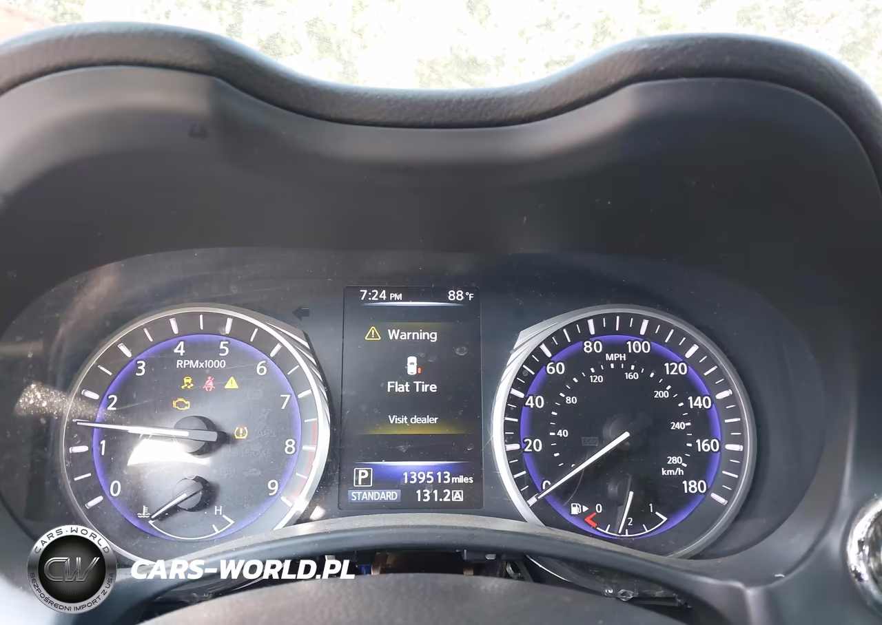 2015 Infiniti Q50 VIN:JN1BV7AP7FM358649 - 7