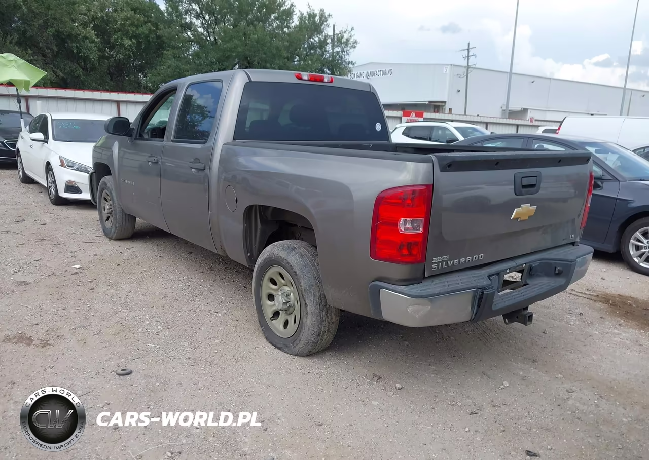 2013 Chevrolet Silverado 1500 Ls VIN:3GCPCREA8DG311964 - 3