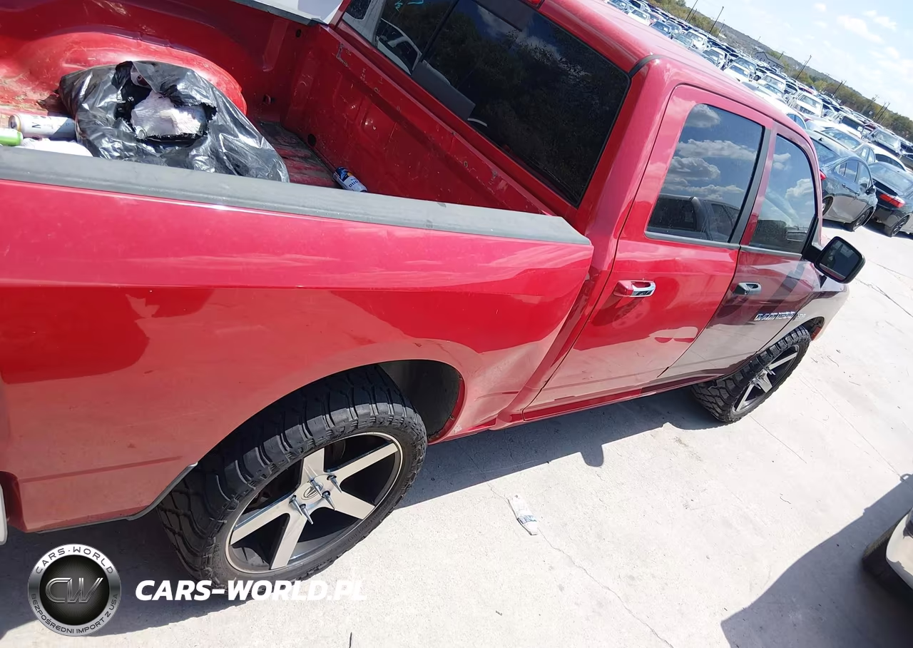 2015 Ram 1500 Big Horn VIN:1C6RR6LT2FS565747 - 12