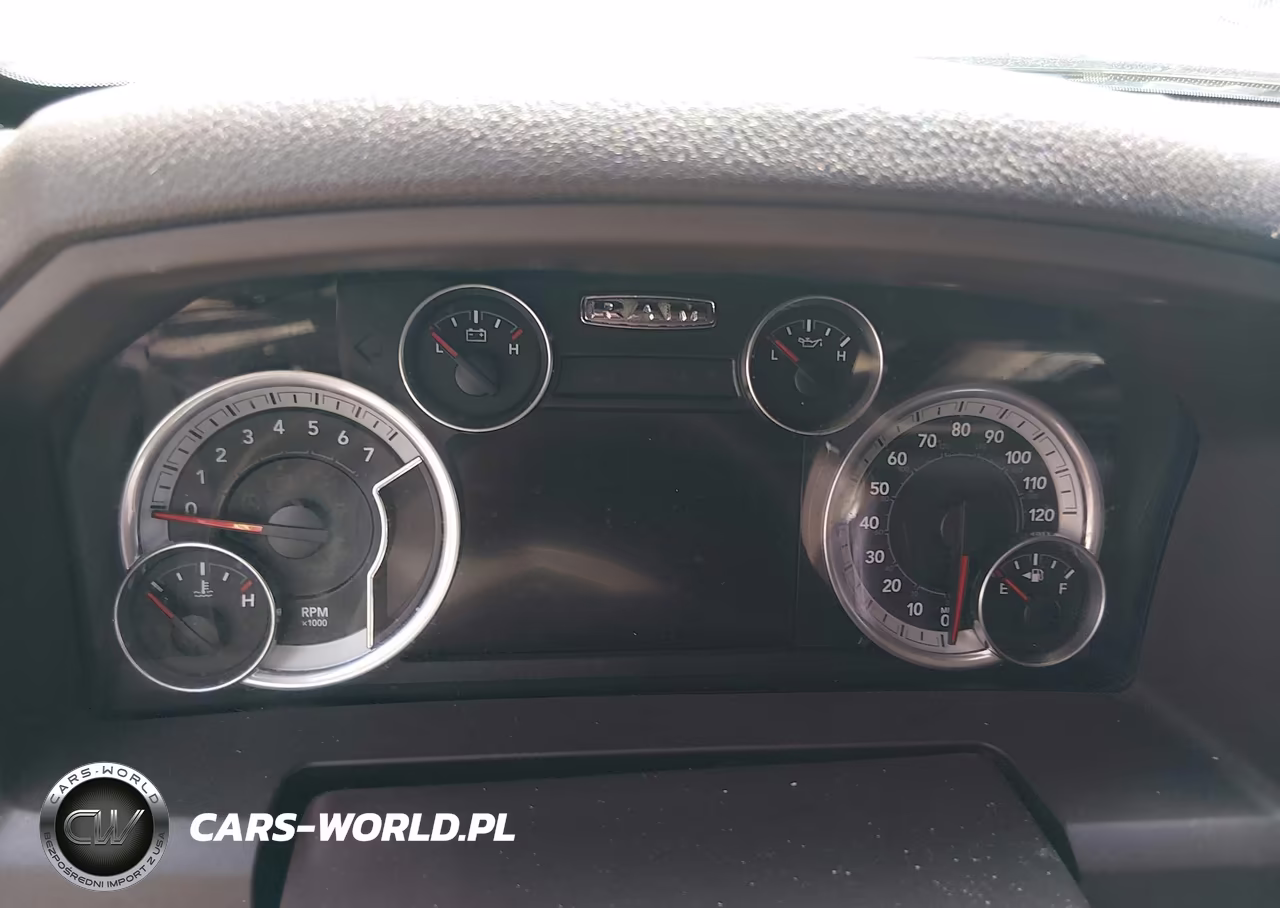 2015 Ram 1500 Big Horn VIN:1C6RR6LT2FS565747 - 14