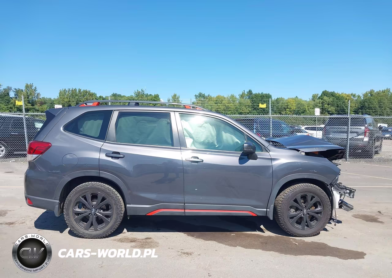 2020 Subaru Forester Sport VIN:JF2SKARC2LH435714 - 13