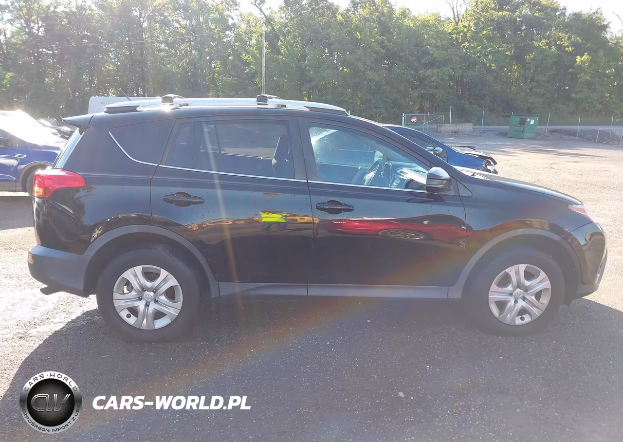 2015 Toyota Rav4 Le VIN:2T3BFREV9FW391282 - 13