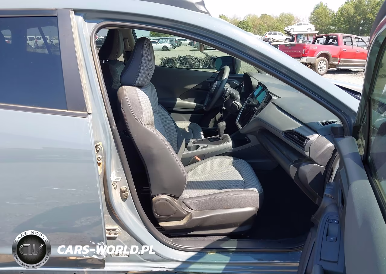 2024 Subaru Crosstrek Premium VIN:JF2GUADC0RH399182 - 5