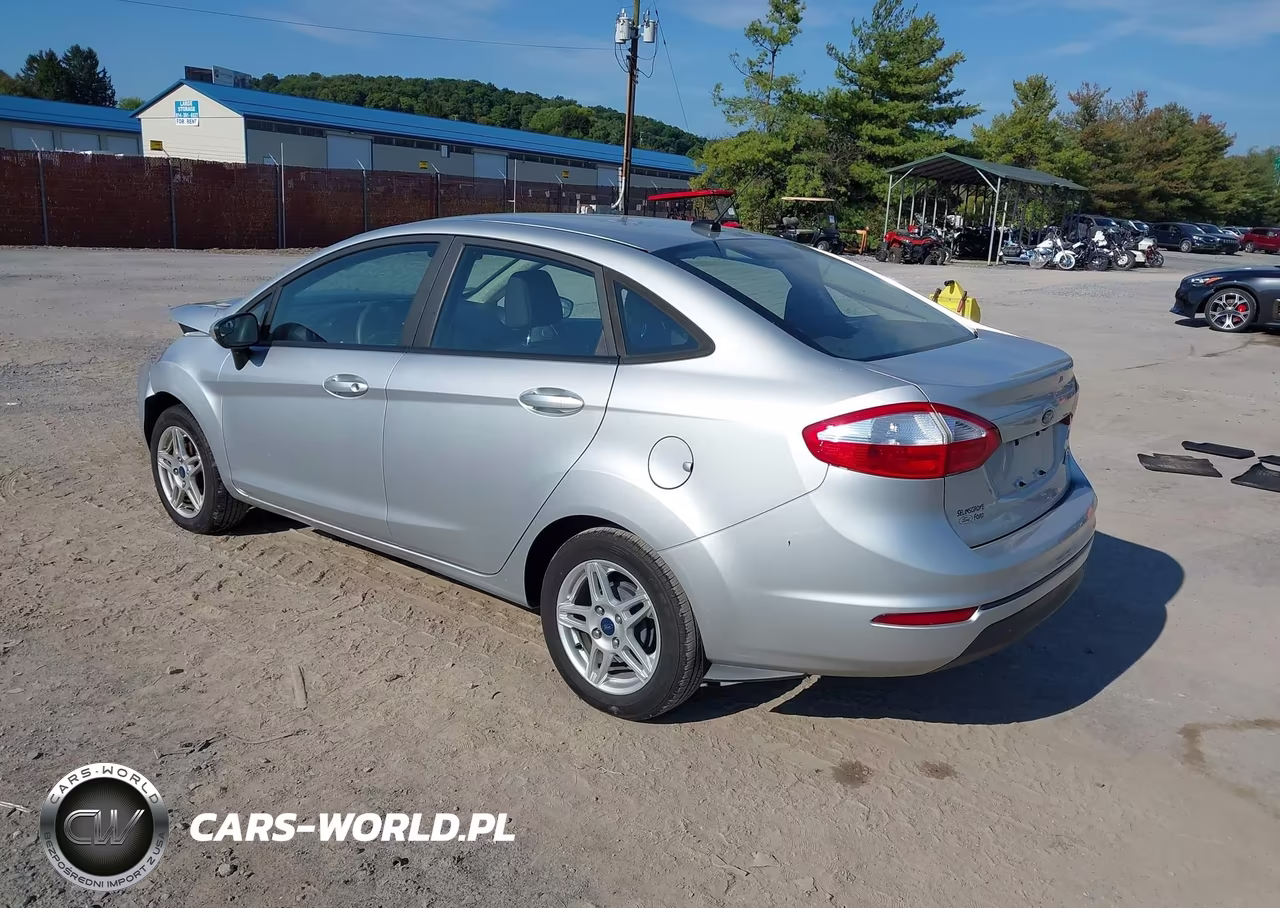 2019 Ford Fiesta Se VIN:3FADP4BJ1KM117425 - 3