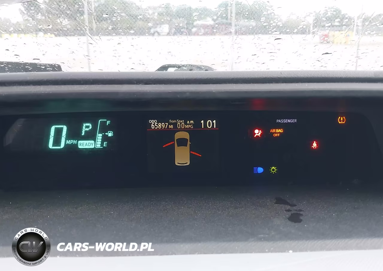 2012 Toyota Prius C Two VIN:JTDKDTB3XC1501062 - 7