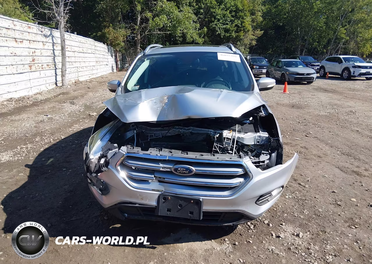 2017 Ford Escape Titanium VIN:1FMCU9J9XHUE11487 - 13