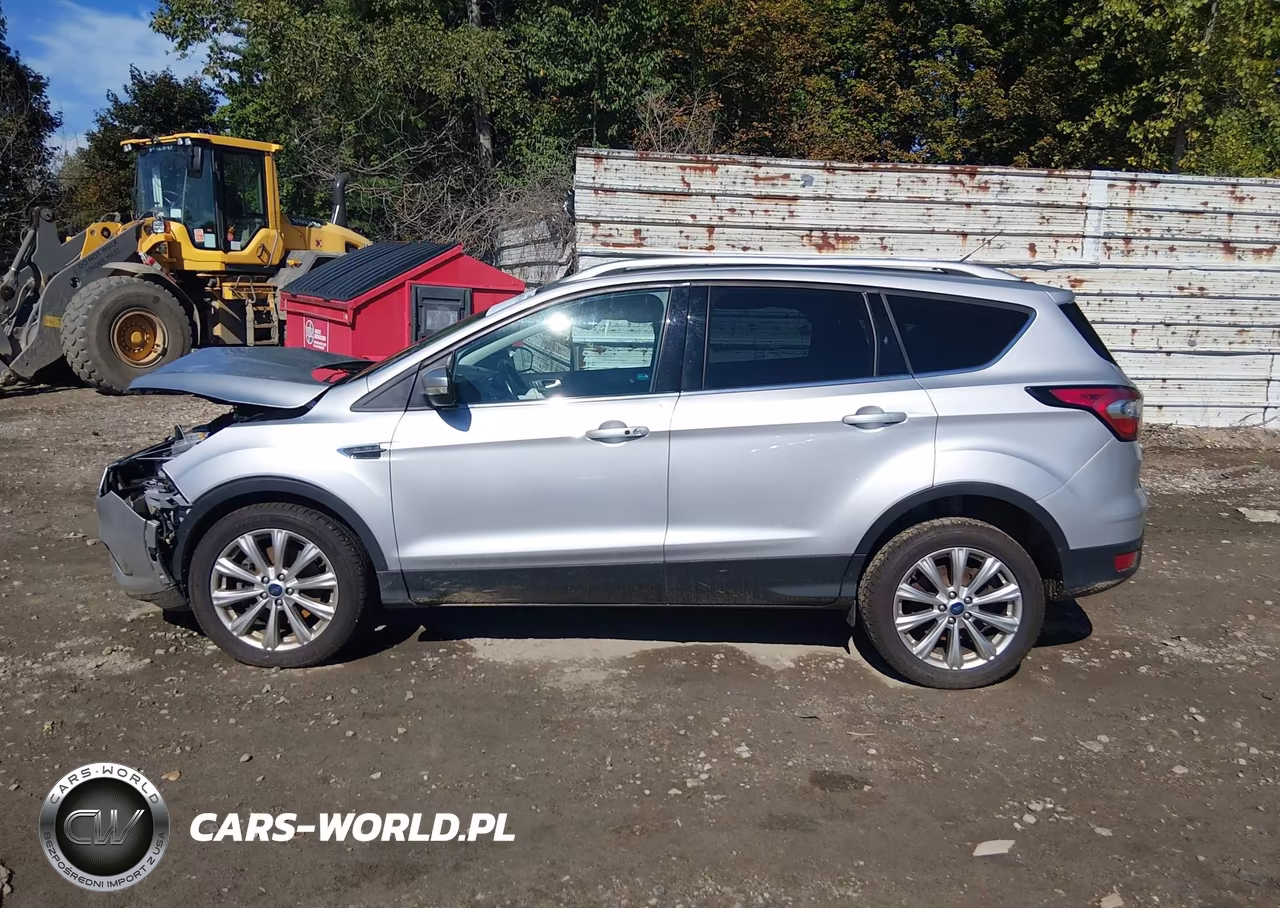 2017 Ford Escape Titanium VIN:1FMCU9J9XHUE11487 - 15