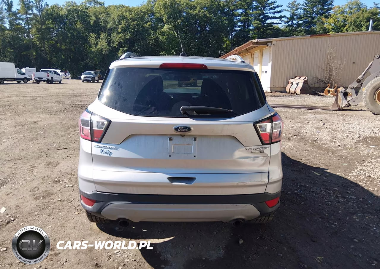 2017 Ford Escape Titanium VIN:1FMCU9J9XHUE11487 - 17