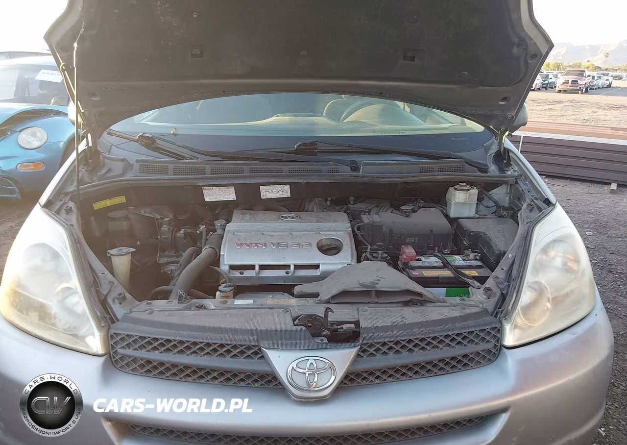 2005 Toyota Sienna Le VIN:5TDZA23C15S374708 - 10