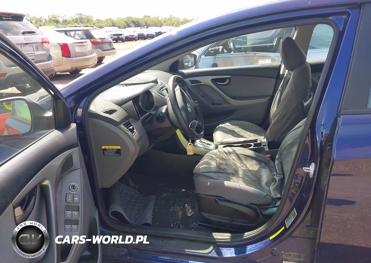 2012 Hyundai Elantra Gls VIN:5NPDH4AE5CH113588 - 5
