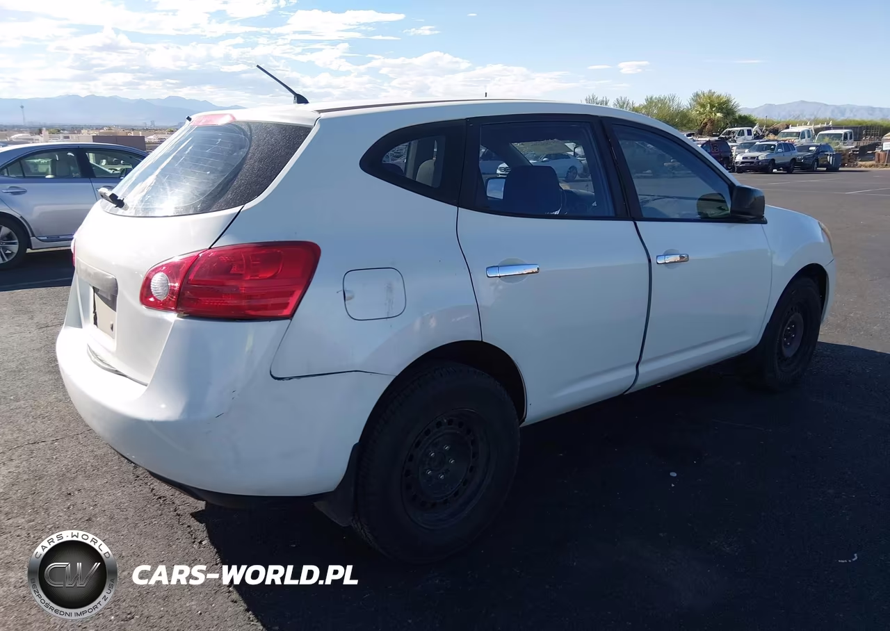 2010 Nissan Rogue S VIN:JN8AS5MT4AW024787 - 4