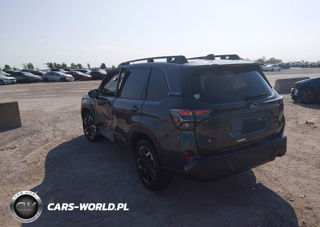 2026 Subaru Forester Premium VIN:4S4SLSE7XT3083565 - 3