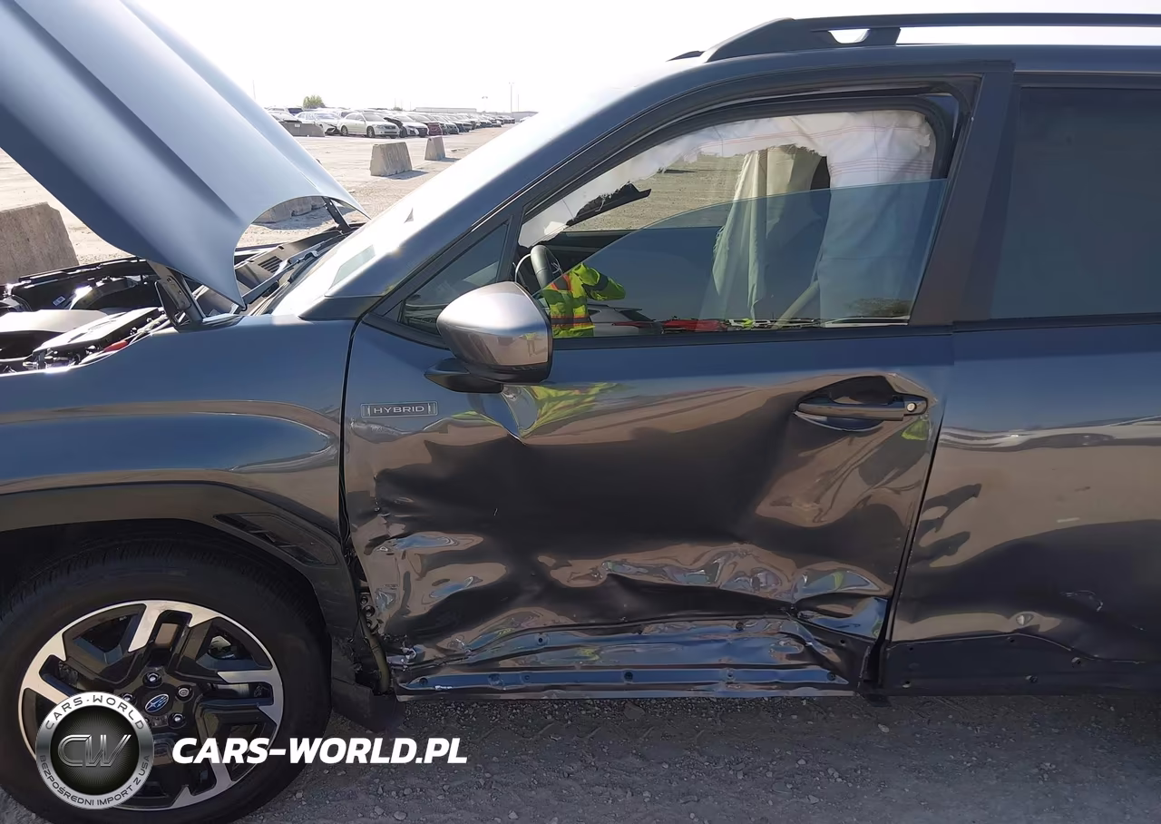 2026 Subaru Forester Premium VIN:4S4SLSE7XT3083565 - 6