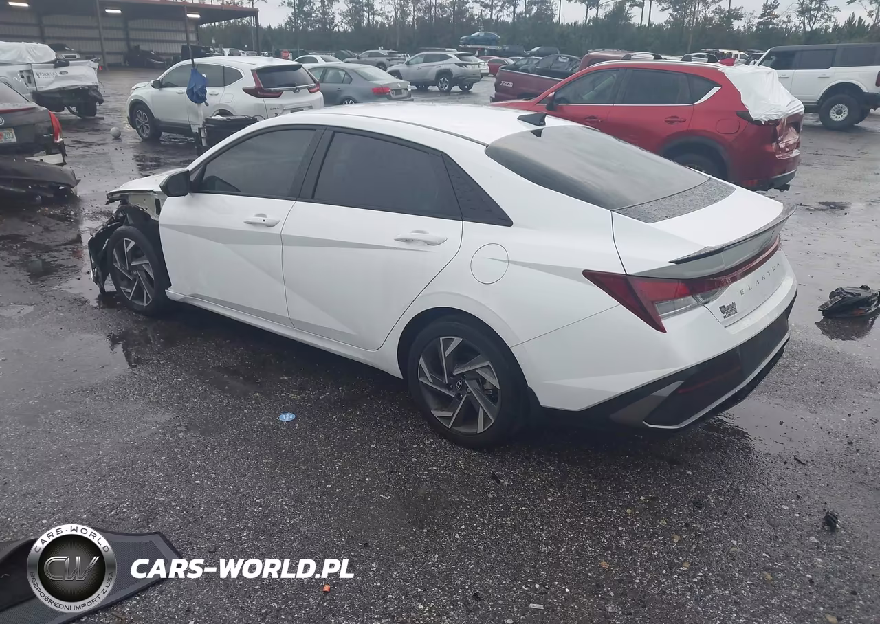 2025 Hyundai Elantra Sel Sport VIN:KMHLM4DG8SU983596 - 3