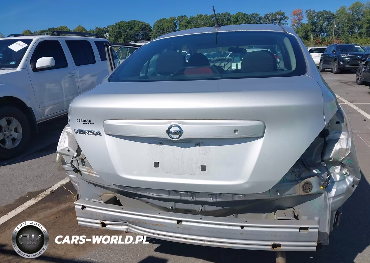 2017 Nissan Versa 1.6 S VIN:3N1CN7AP3HL800487 - 17