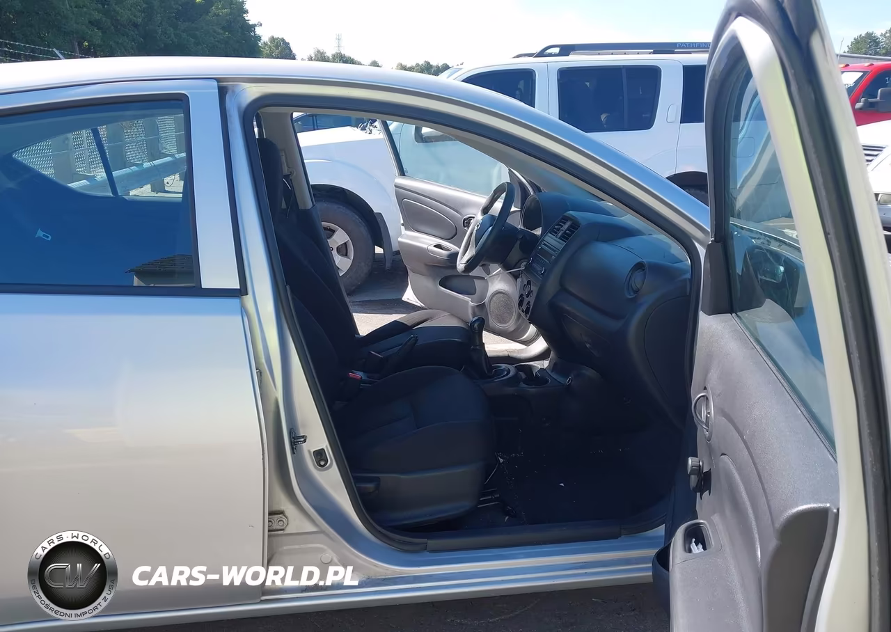 2017 Nissan Versa 1.6 S VIN:3N1CN7AP3HL800487 - 5