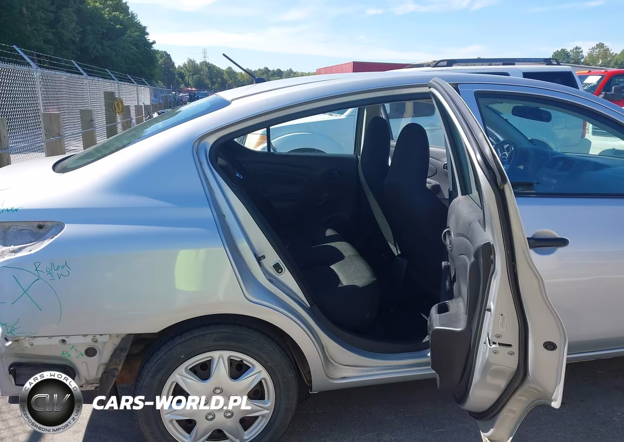 2017 Nissan Versa 1.6 S VIN:3N1CN7AP3HL800487 - 8