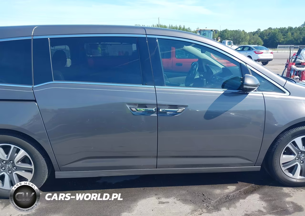 2016 Honda Odyssey Touring-Touring Elite VIN:5FNRL5H98GB010303 - 14