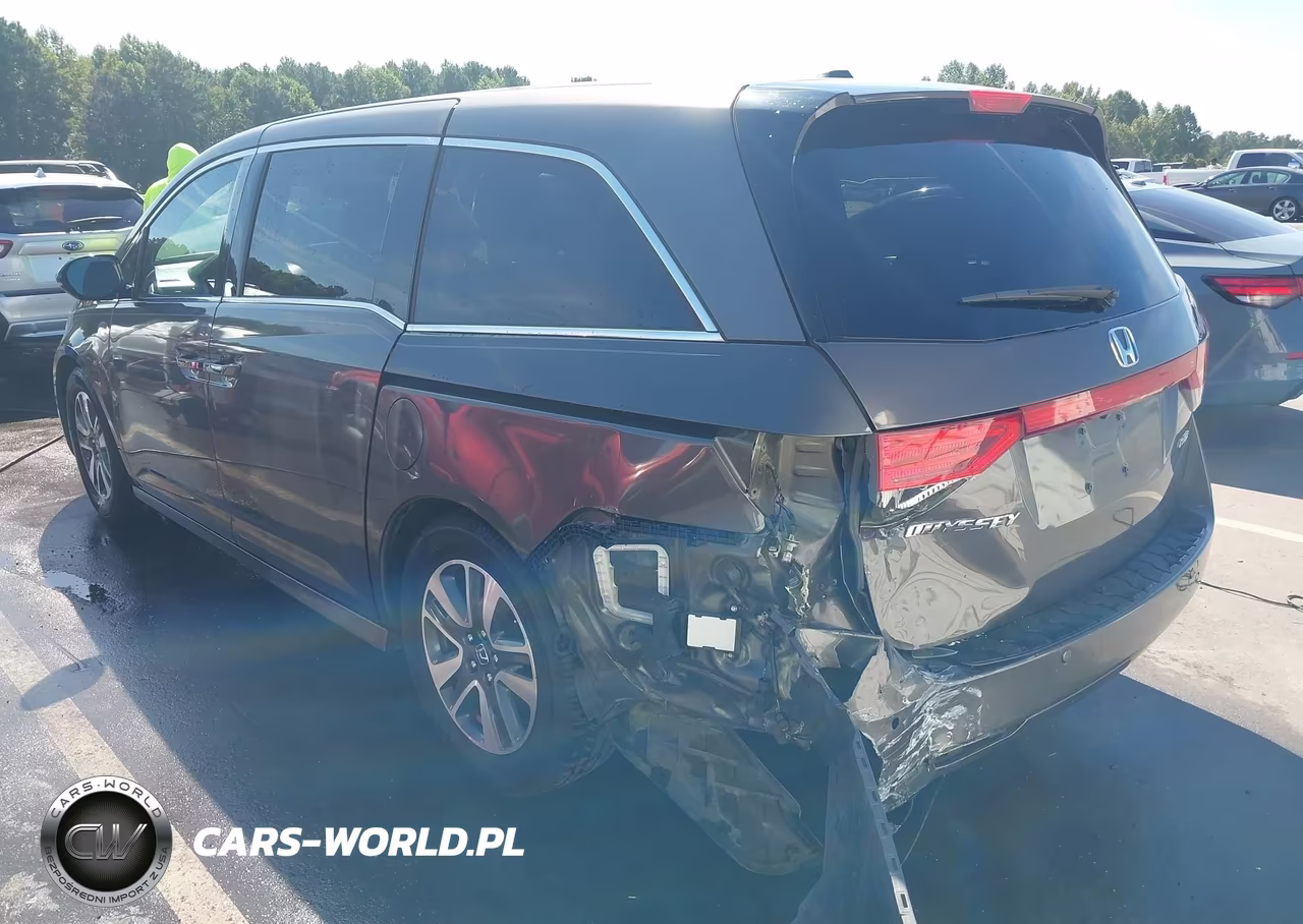 2016 Honda Odyssey Touring-Touring Elite VIN:5FNRL5H98GB010303 - 3