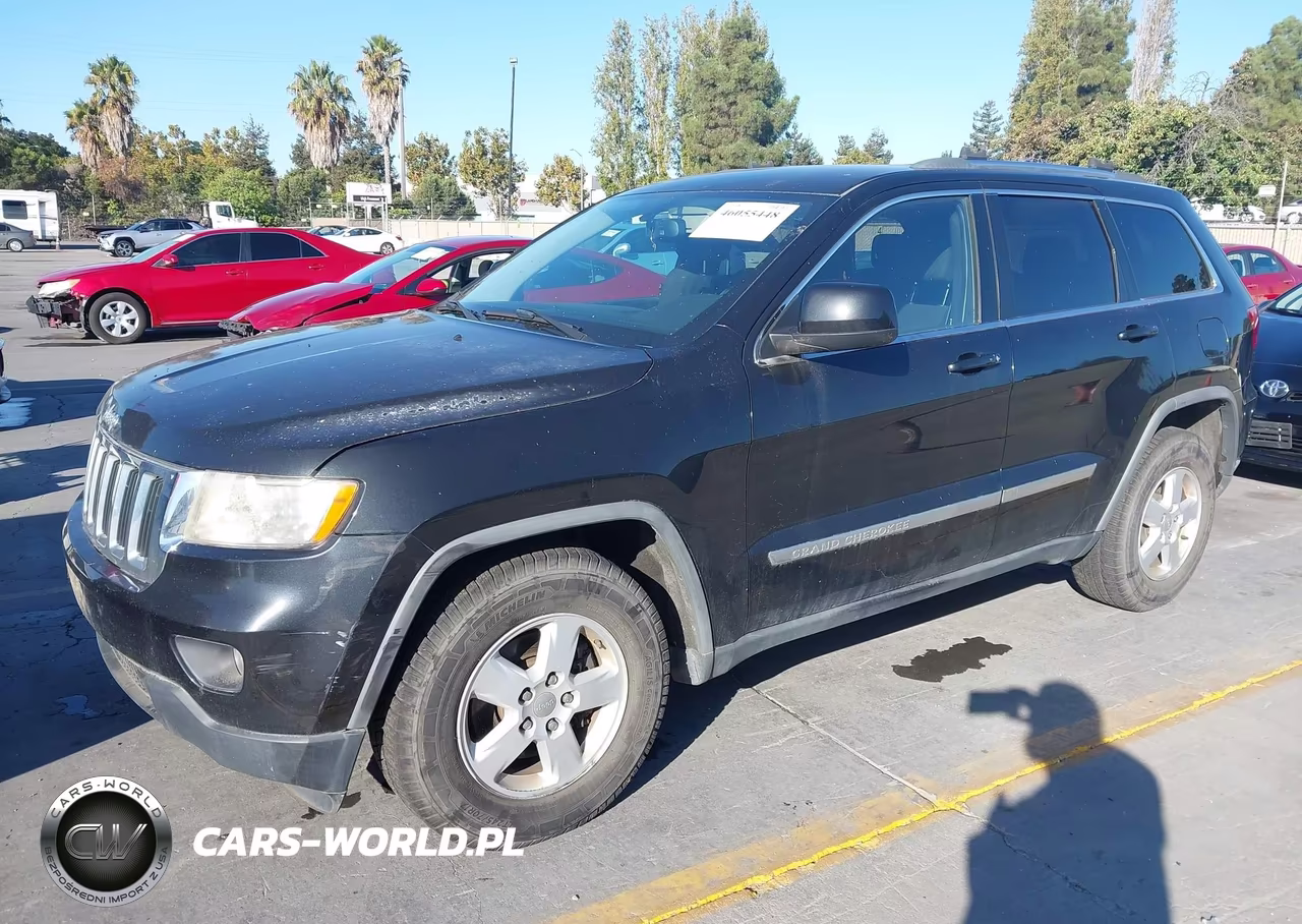 2011 Jeep Grand Cherokee Laredo VIN:1J4RR4GG9BC511337 - 2