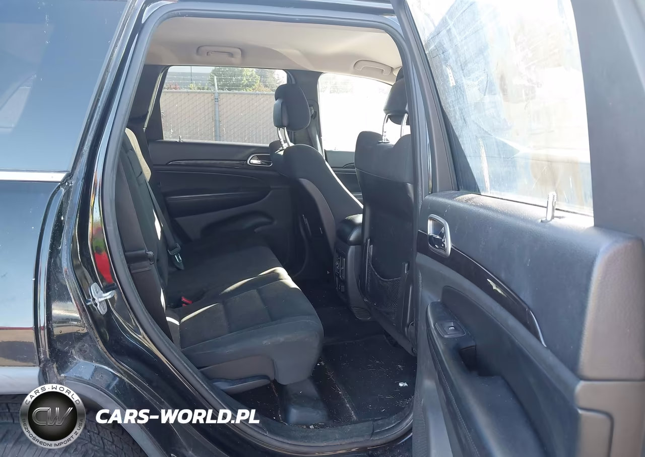 2011 Jeep Grand Cherokee Laredo VIN:1J4RR4GG9BC511337 - 8