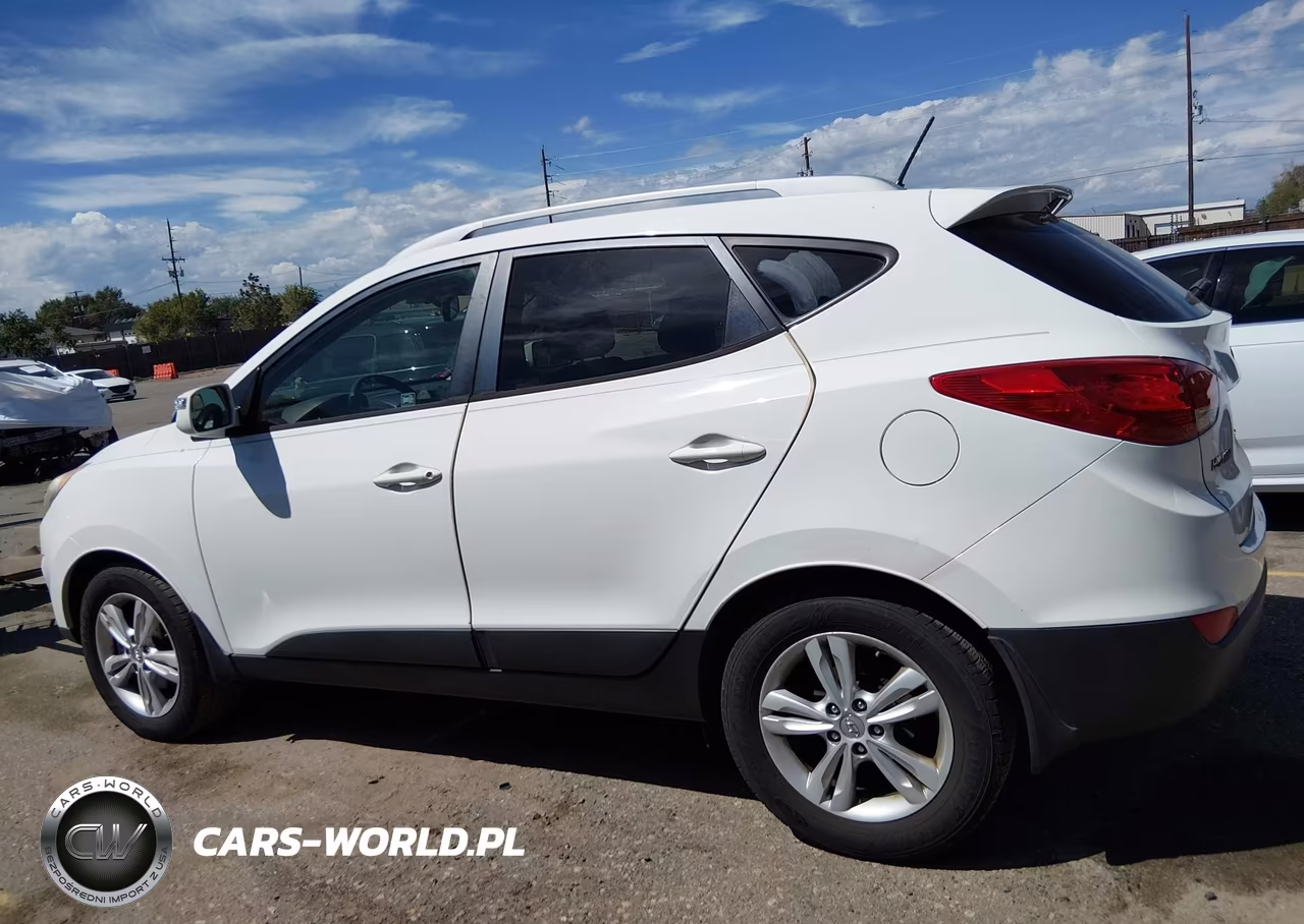 2013 Hyundai Tucson Gls VIN:KM8JU3AC7DU558117 - 14