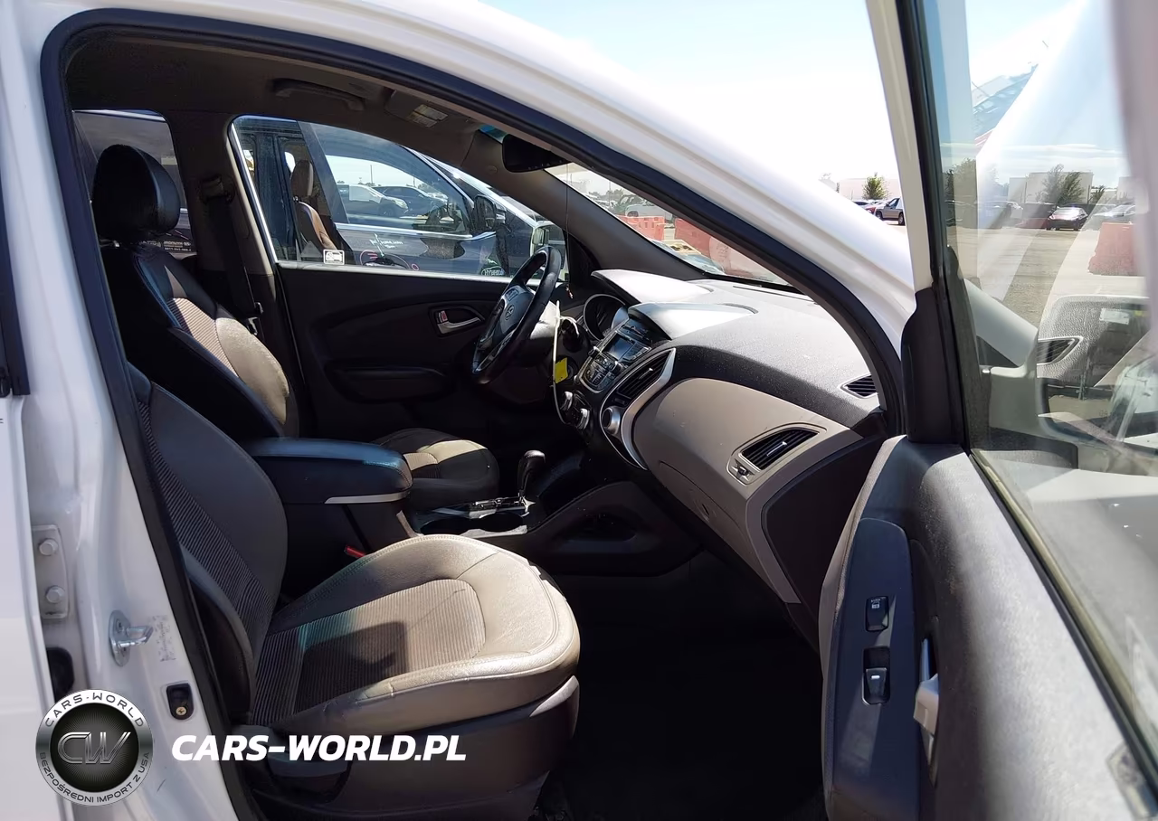 2013 Hyundai Tucson Gls VIN:KM8JU3AC7DU558117 - 5