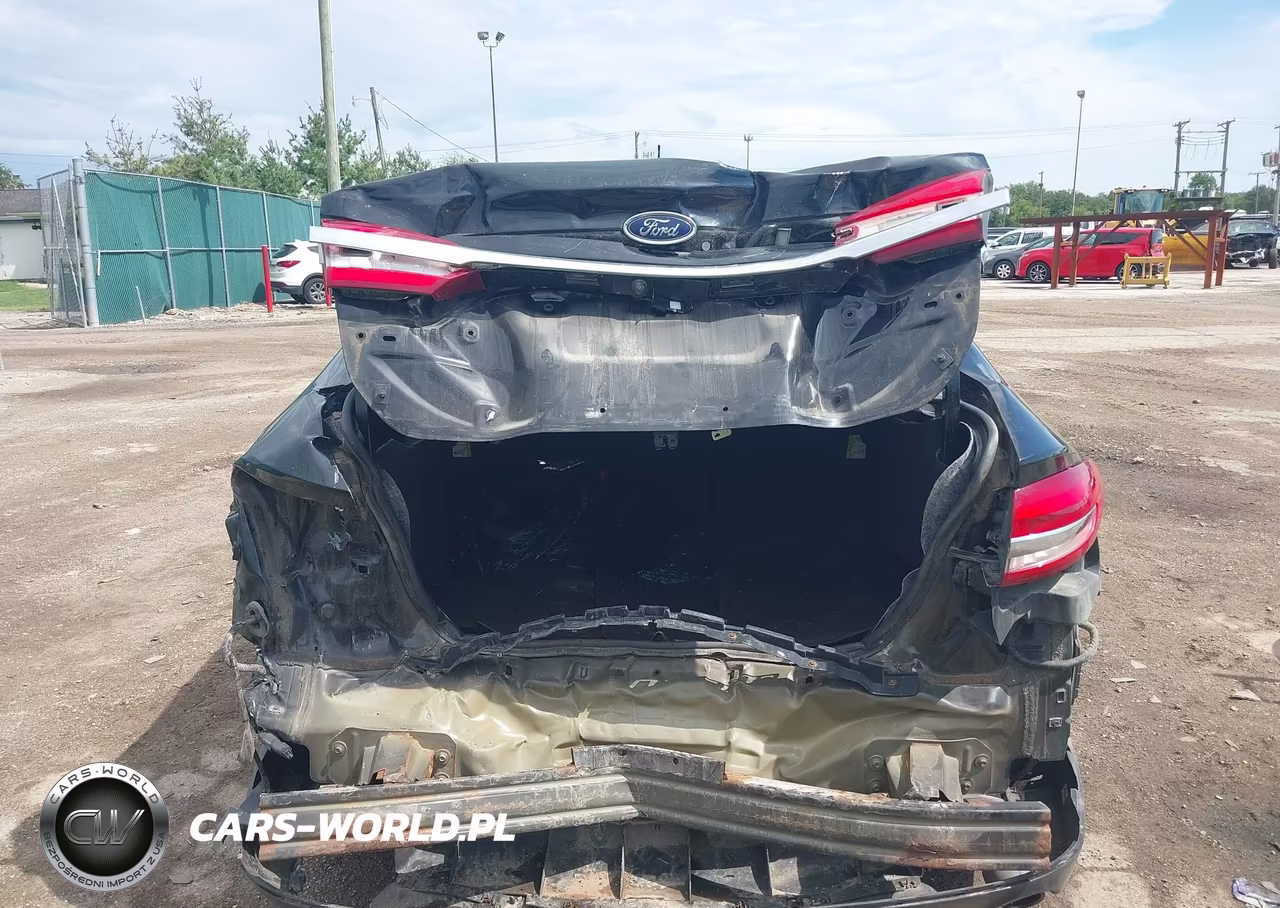 2017 Ford Fusion Se VIN:3FA6P0H70HR220764 - 6