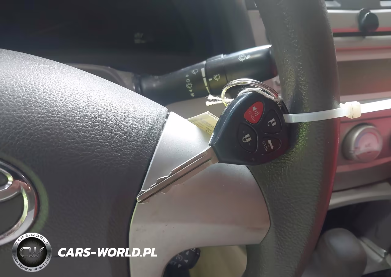 2010 Toyota Camry Le VIN:4T1BF3EK3AU106483 - 11