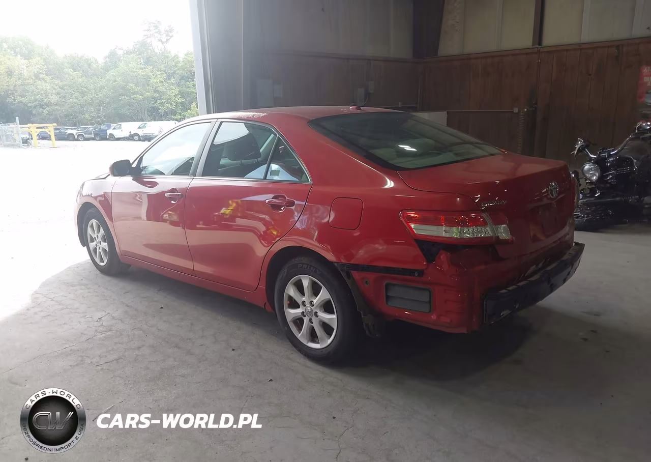 2010 Toyota Camry Le VIN:4T1BF3EK3AU106483 - 3