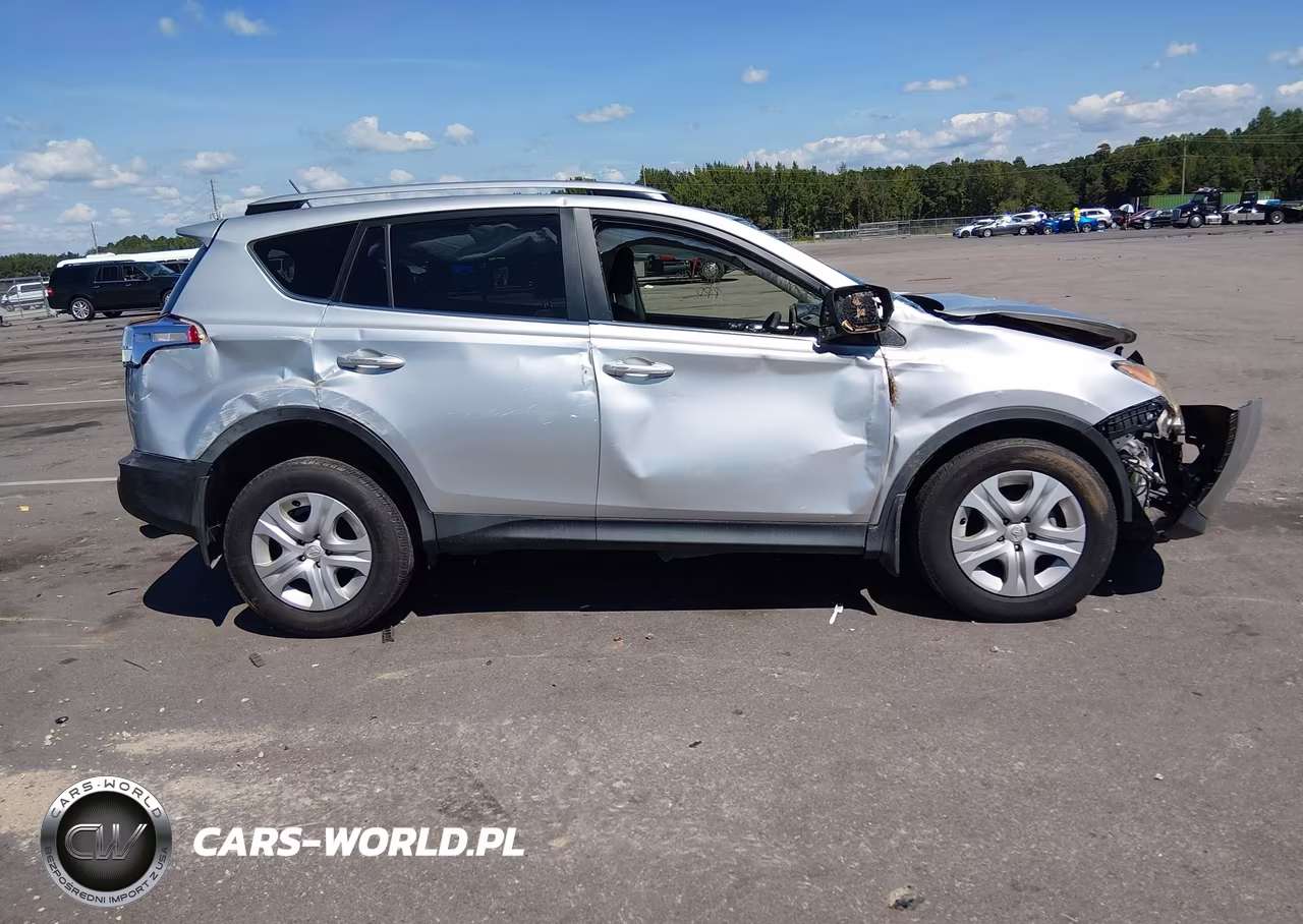 2015 Toyota Rav4 Le VIN:JTMBFREV9FD154353 - 13