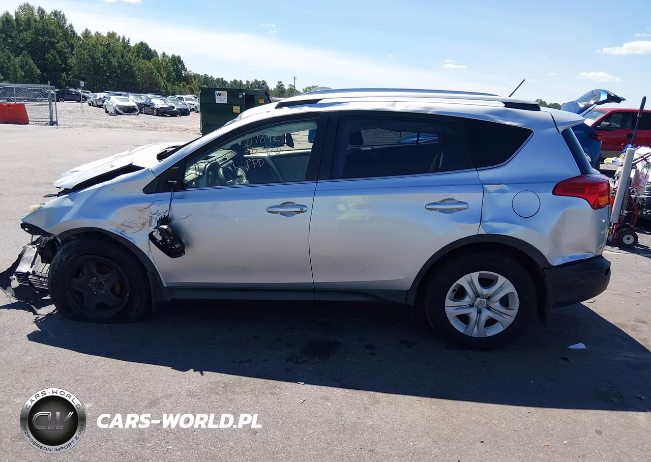 2015 Toyota Rav4 Le VIN:JTMBFREV9FD154353 - 14