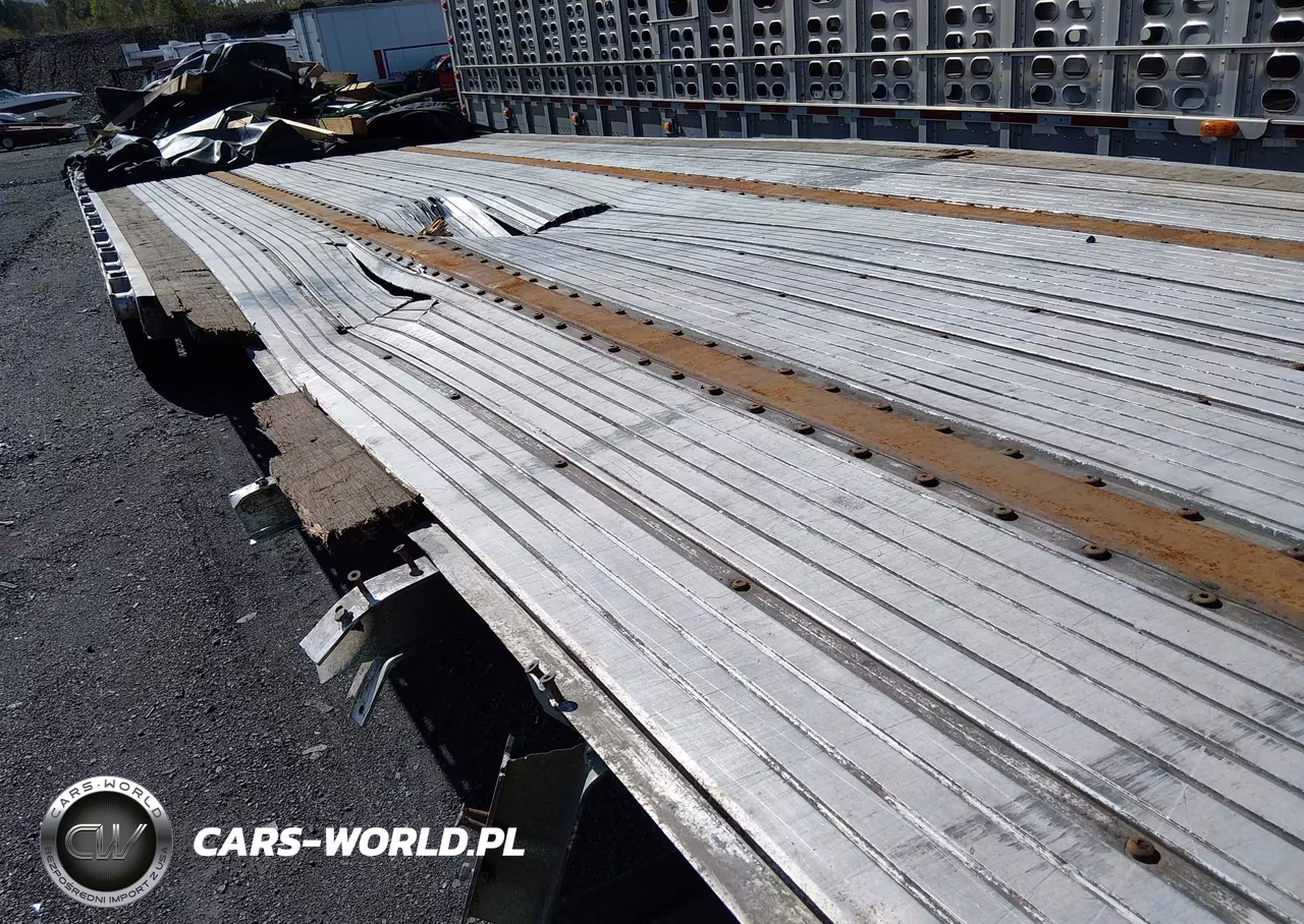 2020 Utility Trailer Mfg Unknown VIN:1UYFS2486L5893719 - 8
