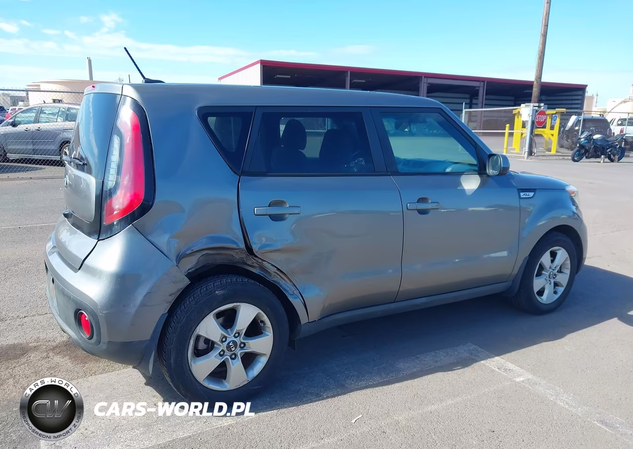 2017 Kia Soul VIN:KNDJN2A25H7449971 - 6