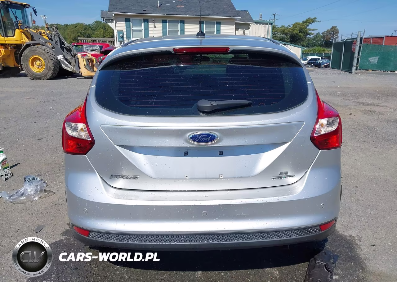 2013 Ford Focus Se VIN:1FADP3K20DL283751 - 16