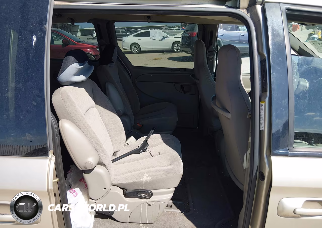 2003 Dodge Grand Caravan Sport VIN:2D4GP44373R232906 - 8