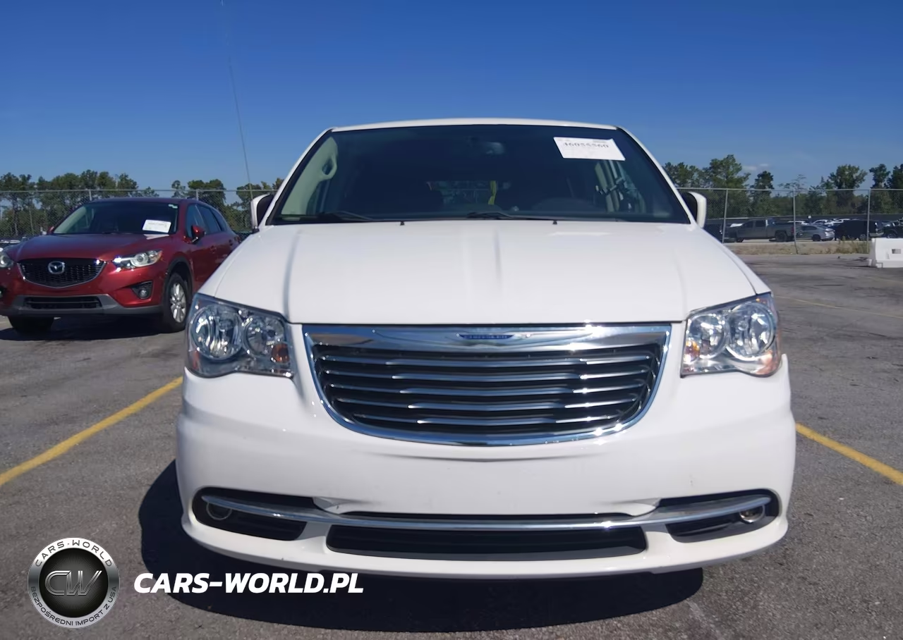2016 Chrysler Town & Country Touring VIN:2C4RC1BG1GR186923 - 6